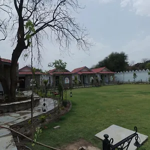 Keshav Resort