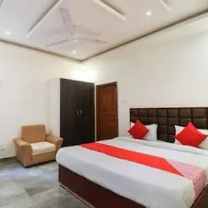 mahi-guesthouse-inn.hotels-varanasi.com/
